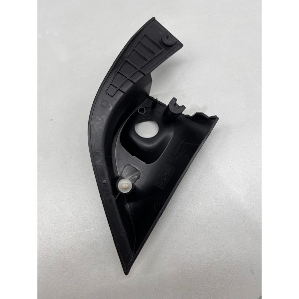 Moldura Interna Retrovisor Direito Chevrolet Onix 2019