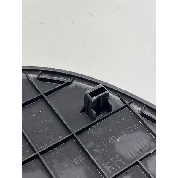 Moldura Tampa Lateral Painel Direito Hyundai I30 2009 A 2012