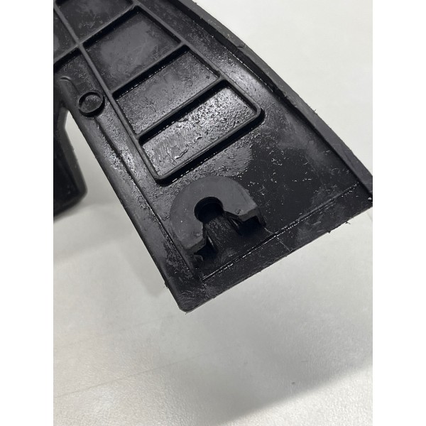 Moldura Interna Retrovisor Esq Hyundai Hb20 2013 A 2018