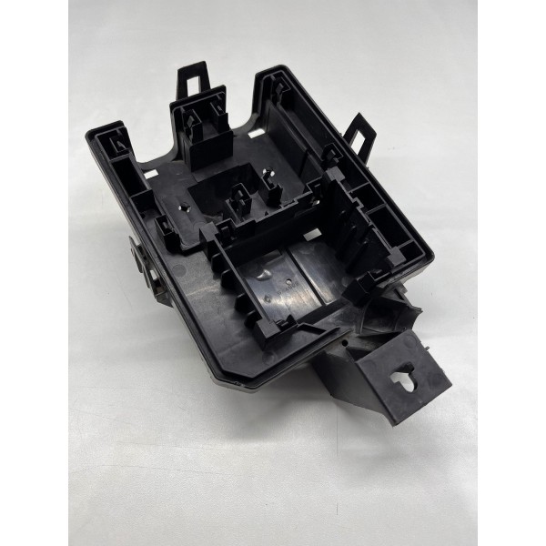 Caixa Base De Fusivel Chevrolet Onix 2017