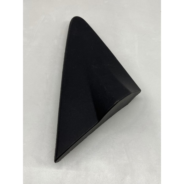 Moldura Retrovisor Direito Chevrolet Onix 2013 A 2019