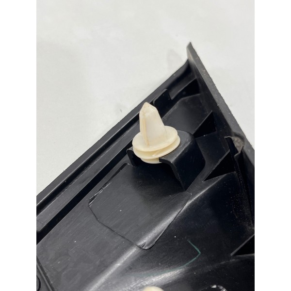 Acabamento Triângulo Retrovisor L.d Chevrolet Onix 2013/2019