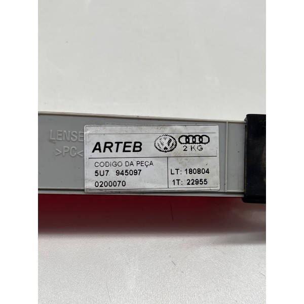 Luz Volkswagen Freio Saveiro G5\g7 2013 A 2016