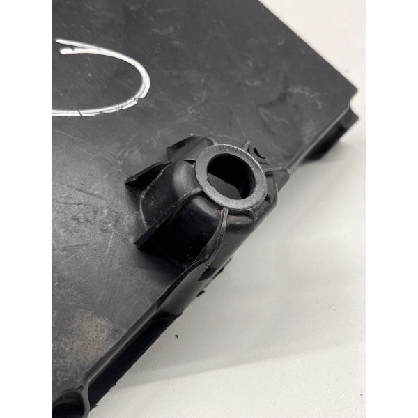 Caixa Suporte De Bateria Citroen C4 2012 A 2015