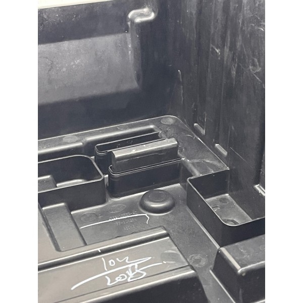 Suporte Caixa Bateria Ford Ka 2019 A 2024