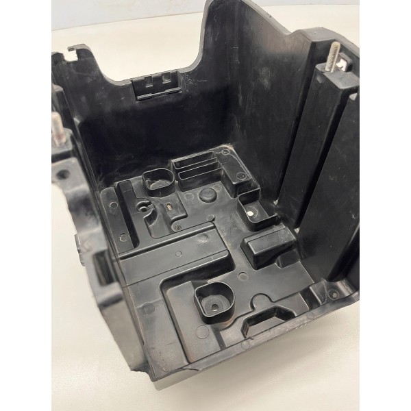 Suporte Caixa Bateria Ford Ka 2015 A 2017