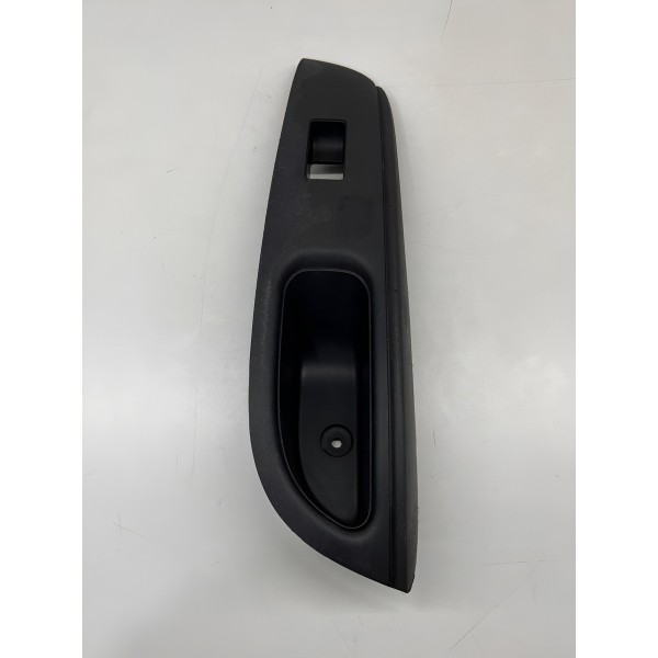 Moldura Botao Eletrico Tras\esq Nissan Versa 2015 A 2020