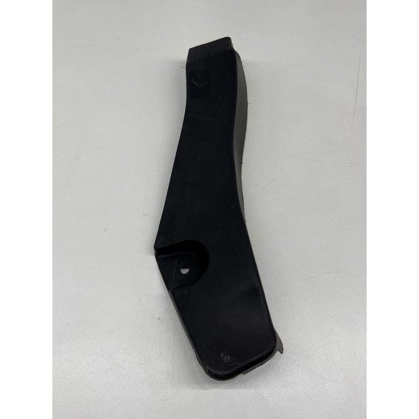 Moldura Interna Para-lama Dir Chevrolet Onix  2013 A 2019