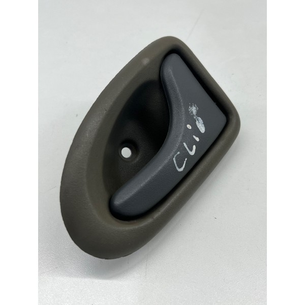 Maçaneta Interna Dianteira Direita Renault Clio 2006 A 2015