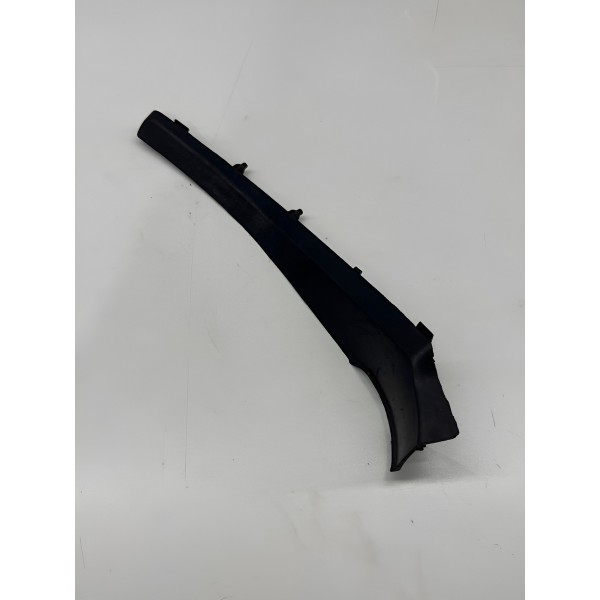 Acabamento L.e Churrasqueira Chevrole Ônix Turbo 2020 A 2024