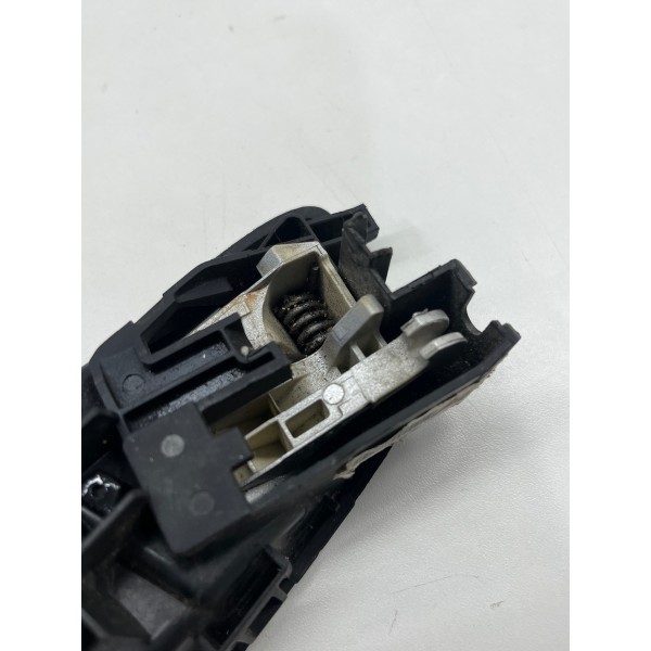 Maçaneta Interna Tras\dir New Fiesta 2017