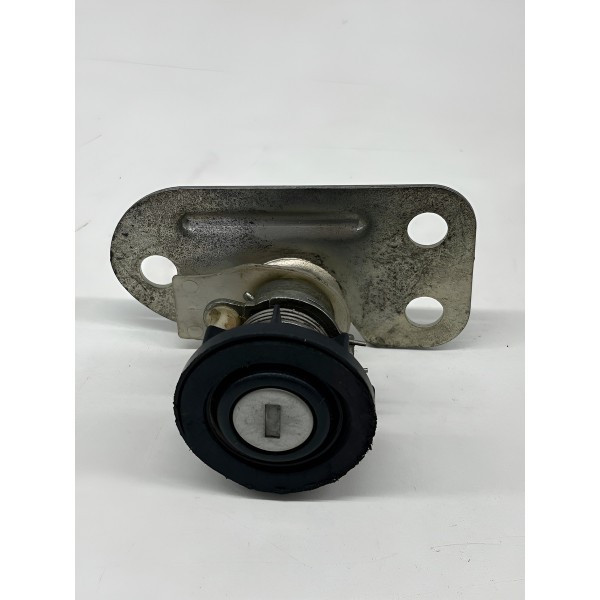 Fechadura Sem Miolo Porta Malas Palio Weekend 2001 A 2007