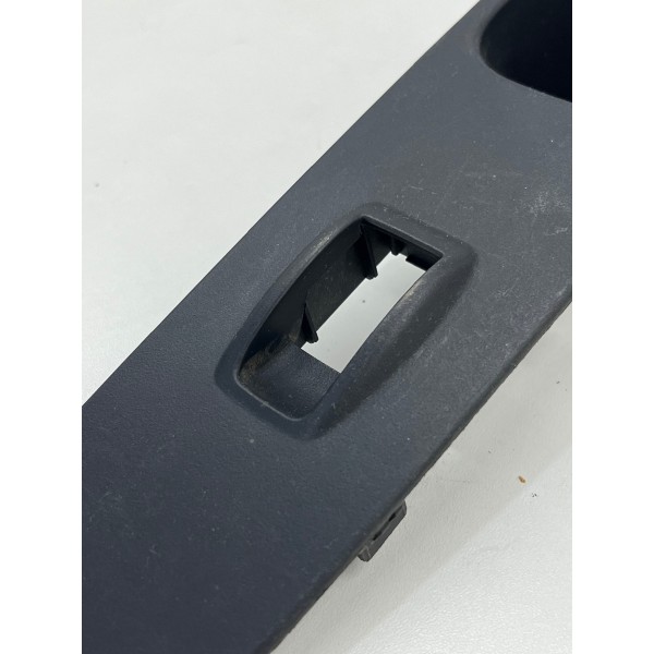 Moldura Botão Vidro Dianteiro L.d Fiat Mobi 2020 A 2024