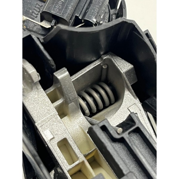 Maçaneta Interna Diant\dir Ford Fiesta 2011