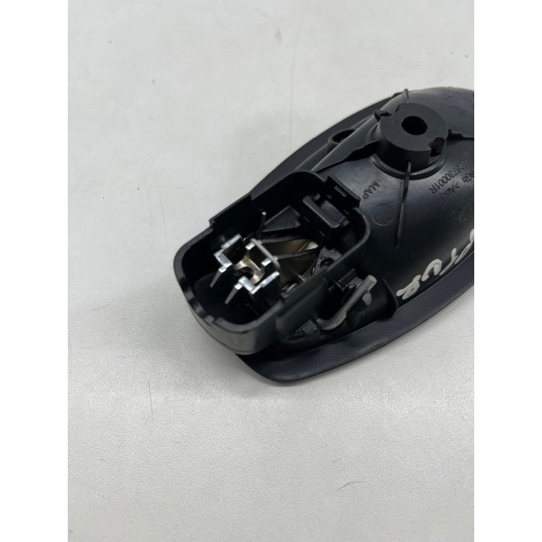 Trinco Interno Tras\esq Renault Captur 1.6 2019