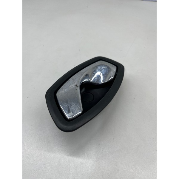 Trinco Interno Tras\esq Renault Captur 1.6 2019