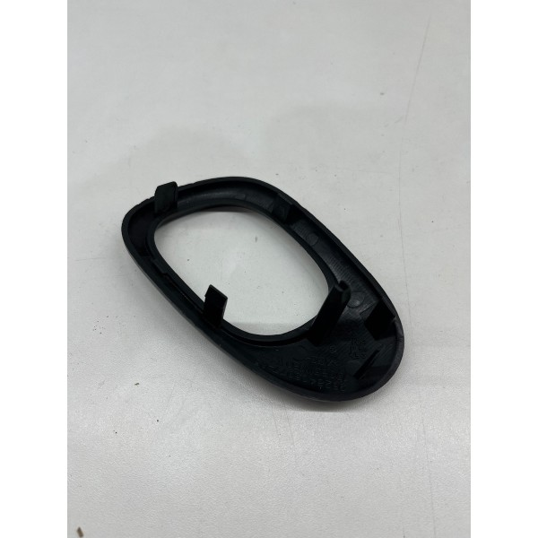 Moldura Maçaneta Dianteira Esquerda Peugeot 207
