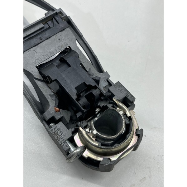 Maçaneta Externa Traseira Direita Volkswagen Golf 2010