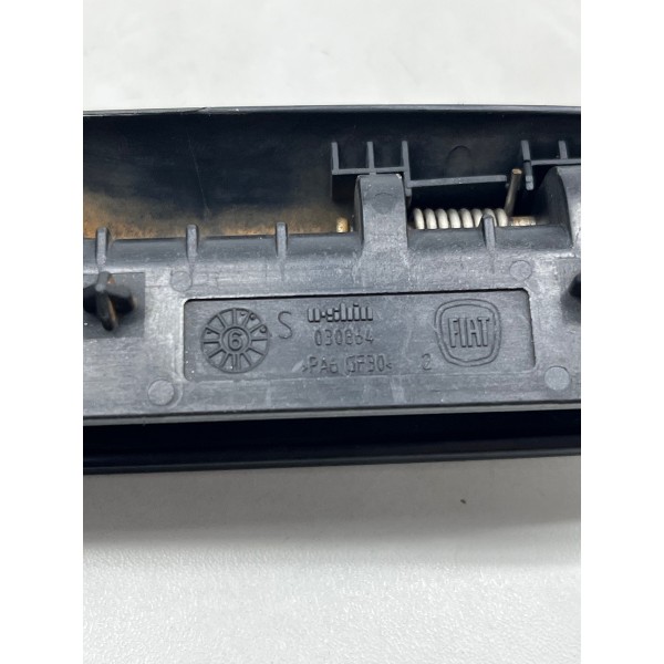 Maçaneta Externa Dianteira Esq Fiat Uno Vivace 2011 A 2014