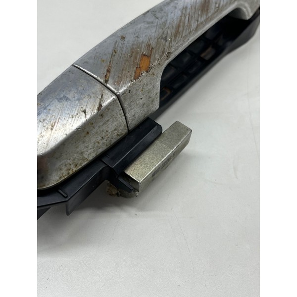 Maçaneta Externa Tras. Esqu. Mitsubishi Dakar 2011 A 2014