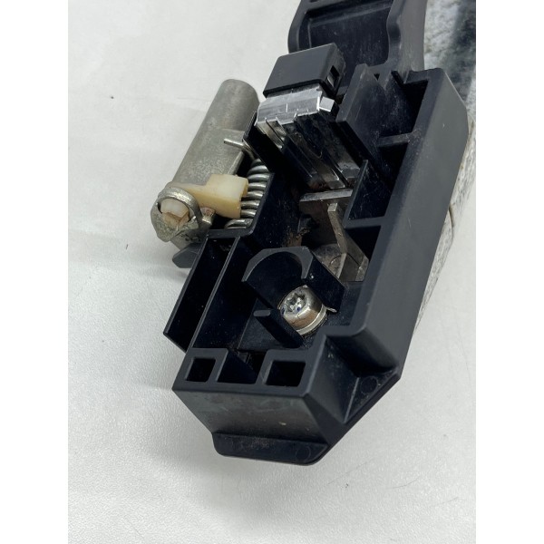 Maçaneta Externa Tras. Esqu. Mitsubishi Dakar 2011 A 2014