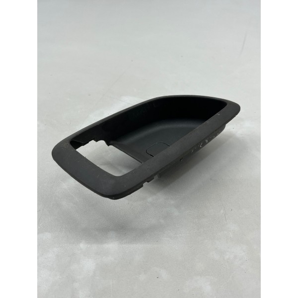 Suporte Maçaneta Interna Diant Dir. Hyundai Tucson 2009