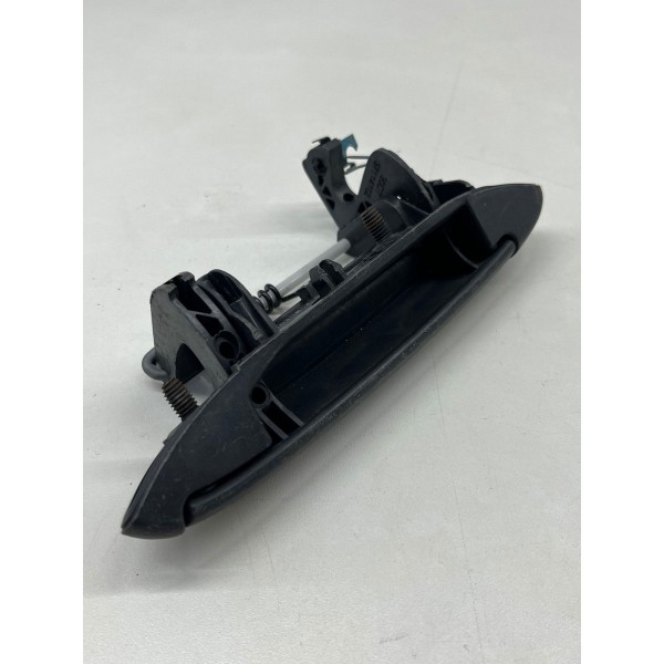 Maçaneta Externa Dianteira Direita  Renault Clio 1999 A 2010