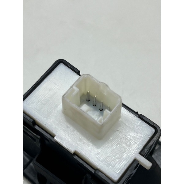 Botão Vidro Elétrico Tras, Esquerdo Ram Rampage 2024 A 2025