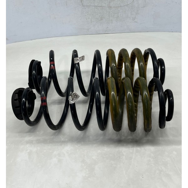 Par Molas Traseiras Ram Rampage 2023 A 2024