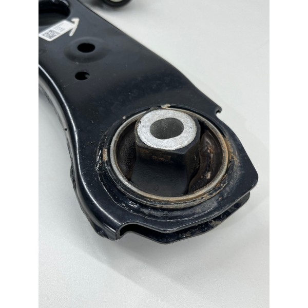 Bandeja Pivô Dianteira Direita Ram Rampage 2023 A 2025