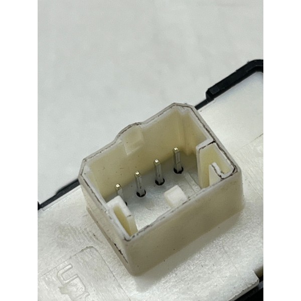 Botão Vidro Elétrico Tra. Dir. Ram Rampage 2024 A 2025