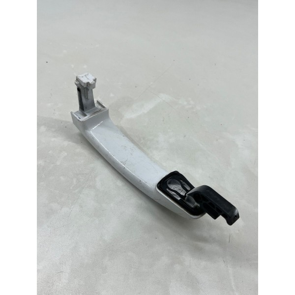 Maçaneta Externa Dianteira Esq. Chevrolet S10 2013 A 2016