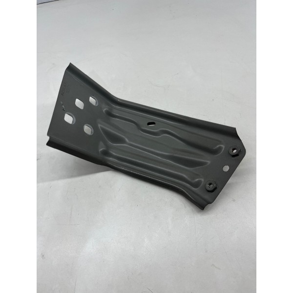 Suporte Paralama Dianteiro Esquerdo Ram Rampage 2024 A 2025