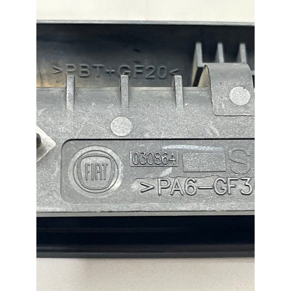 Maçaneta Externa Traseira Esq Fiat Uno  2011 A 2015