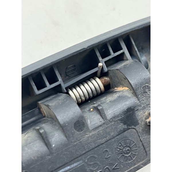 Maçaneta Externa Traseira Esq Fiat Uno  2011 A 2015