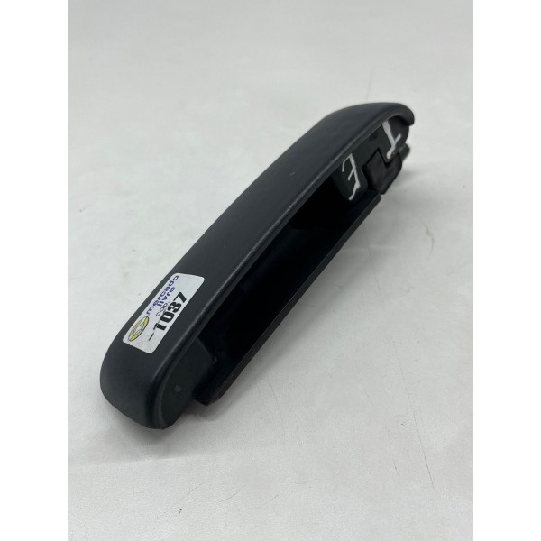 Maçaneta Externa Traseira Esq Fiat Uno  2011 A 2015