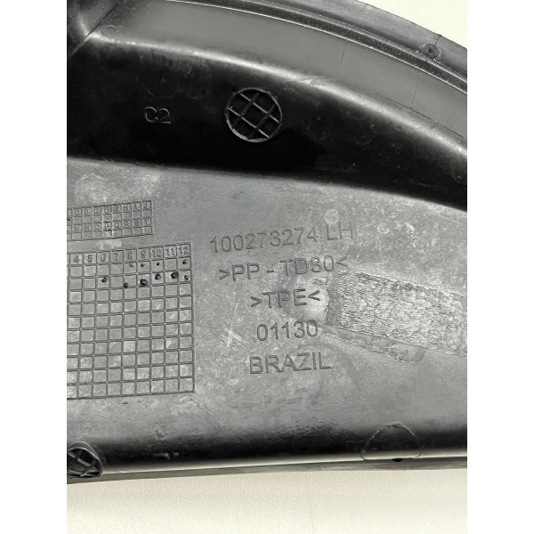 Acabamento  Churrasqueira Esquerdo Ram Rampage  2024 A 2025