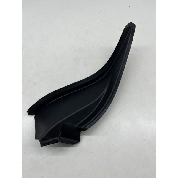 Acabamento  Churrasqueira Esquerdo Ram Rampage  2024 A 2025