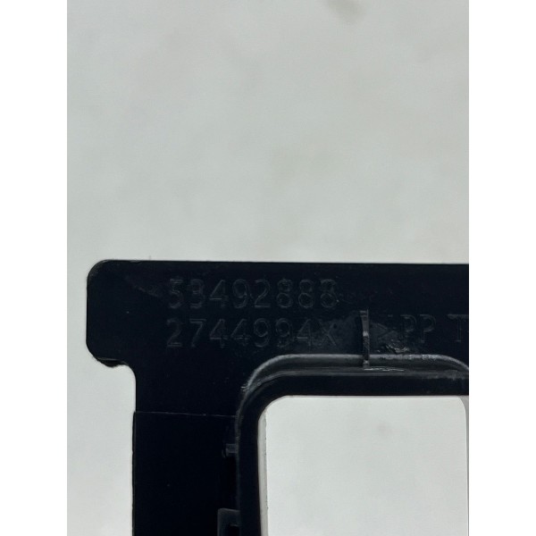 Suporte Duto De Ar Condicionado Ram Rampage 2024 A 2025