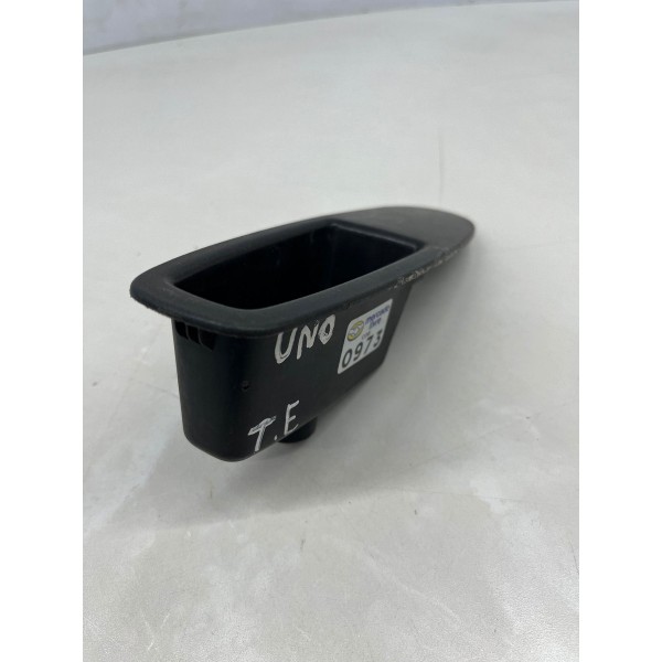 Moldura Porta Tras\dian Fiat Uno 2012 A 2015