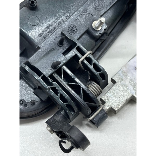 Maçaneta Ext Porta Tras\dir Fiat Punto 2008 A 2012