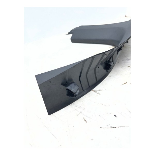 Moldura Coluna Traseira Esquerda Ram Rampage 2024 A 2025