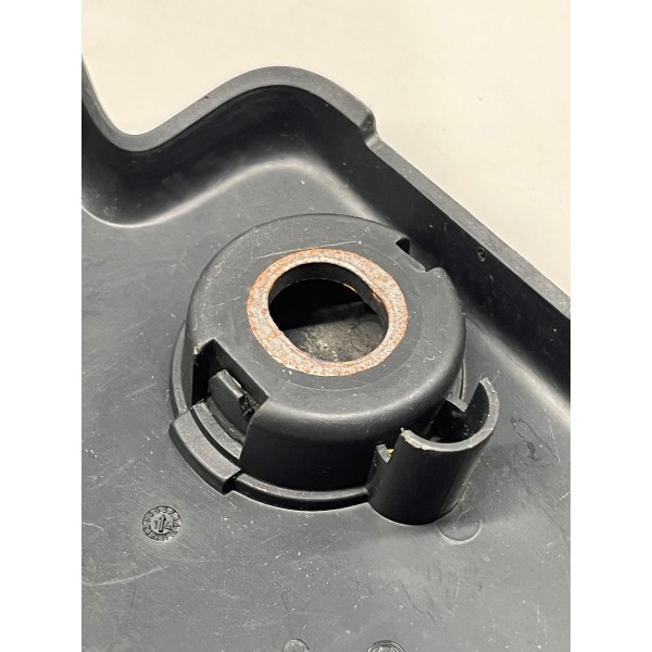 Tampa Acabamento Esq\tras Volkswagen Tiguan 2010 A 2011