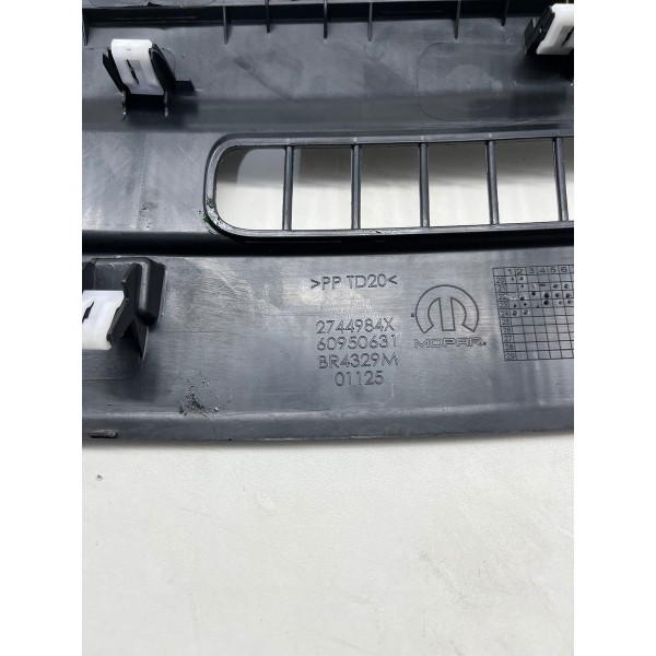 Grade Superior Painel Churrasqueira Ram Rampage 2024 A 2025