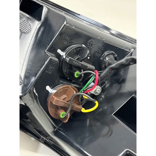 Lanterna Canto Direito Tiggo 8 Pro 2025