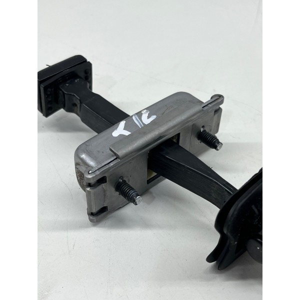 Limitador Porta Tras\esq Caoa Chery Tiggo 8 2023