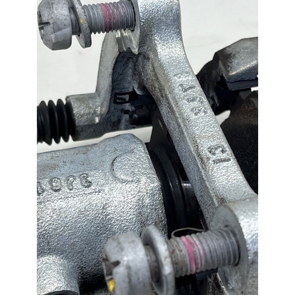 Pinça Freio Traseira Lado Esquerdo Ram Rampage 2024 A 2025