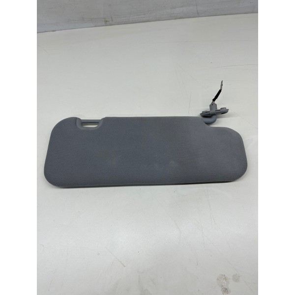 Quebra-sol Esquerdo Chery Tiggo 8 2025