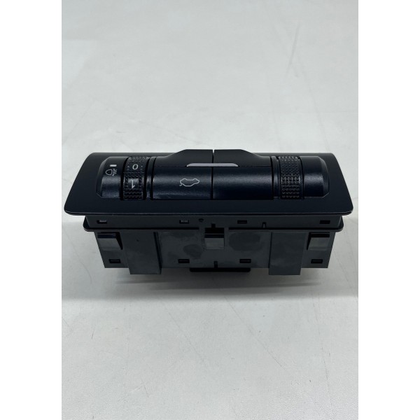 Botão Comando Farol Porta Malas Tiggo 7 2023