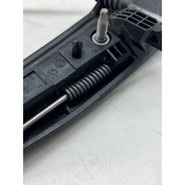 Maçaneta Traseira Esquerda Chevrolet Onix 2018 A 2019